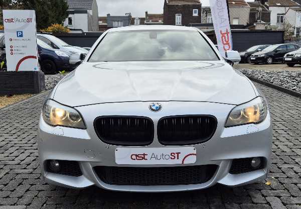 Bmw Serie 5 (E60) (2) 520D SPORT PACK SPORT M
