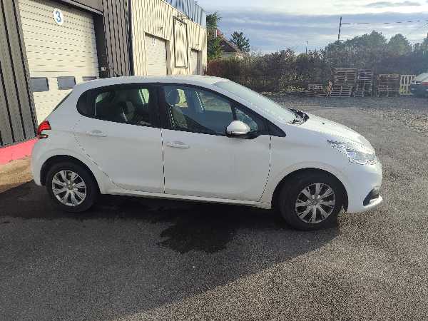 Peugeot 208 (2) 1.6 BLUEHDI 100 ACTIVE BUSINESS 5P