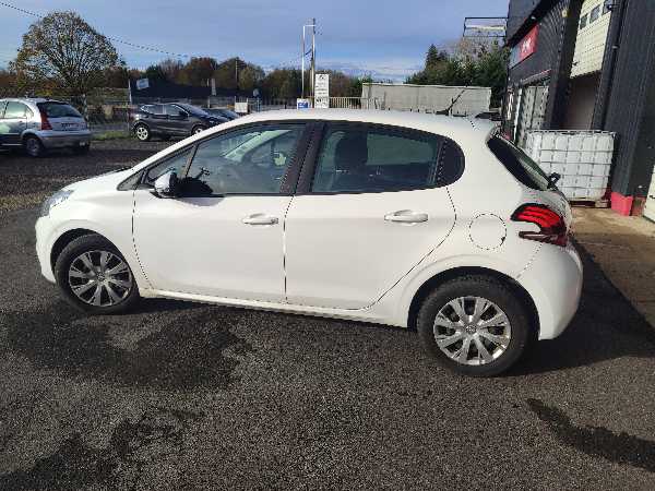 Peugeot 208 (2) 1.6 BLUEHDI 100 ACTIVE BUSINESS 5P