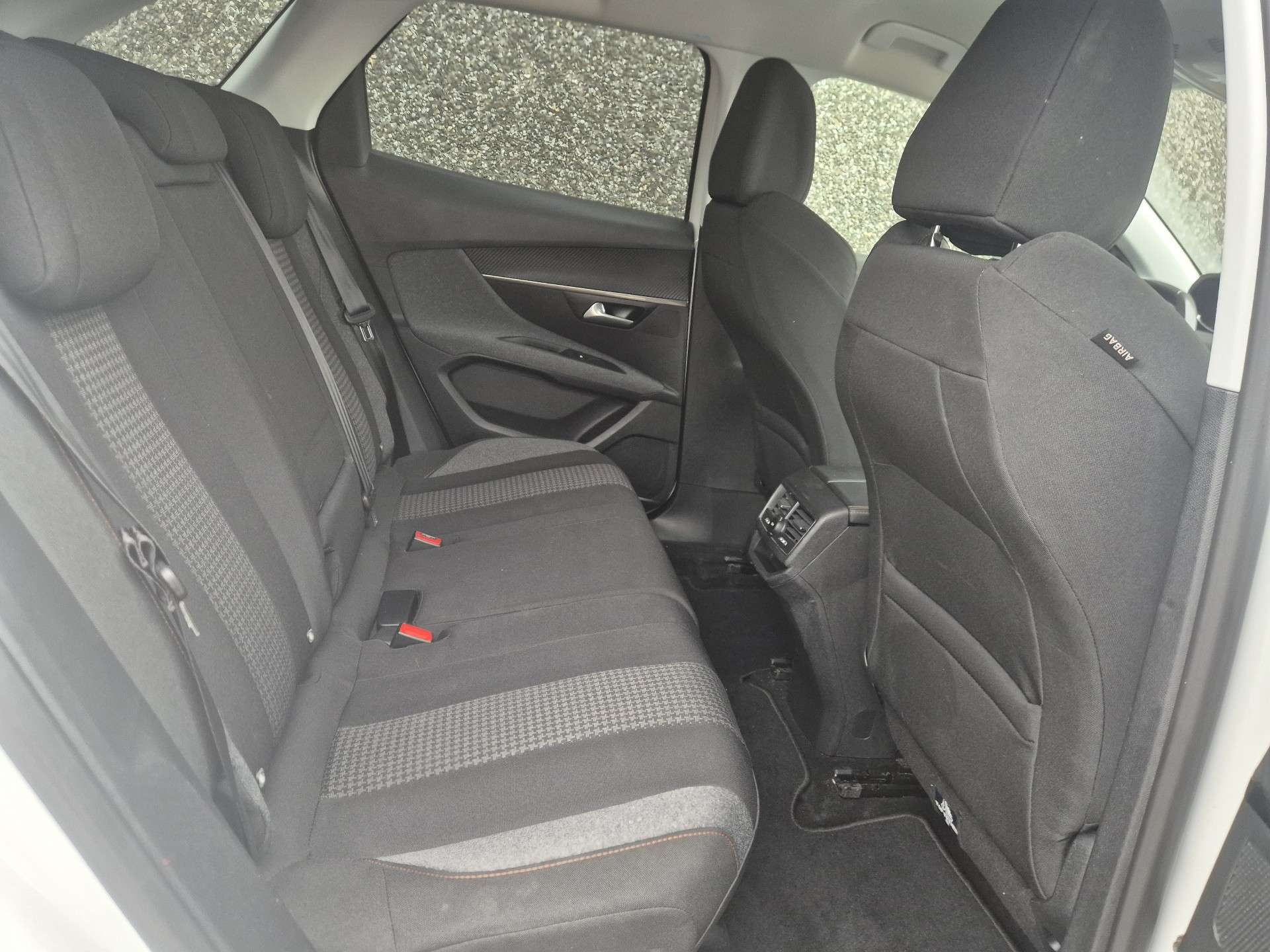 Peugeot 3008 1.5 BlueHDi Allure//CARPLAY//GPS//CLIM/GARANTIE