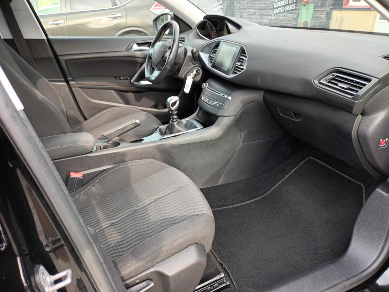 Peugeot 308 1.6 E-HDI FAP 115CH ACTIVE 5P