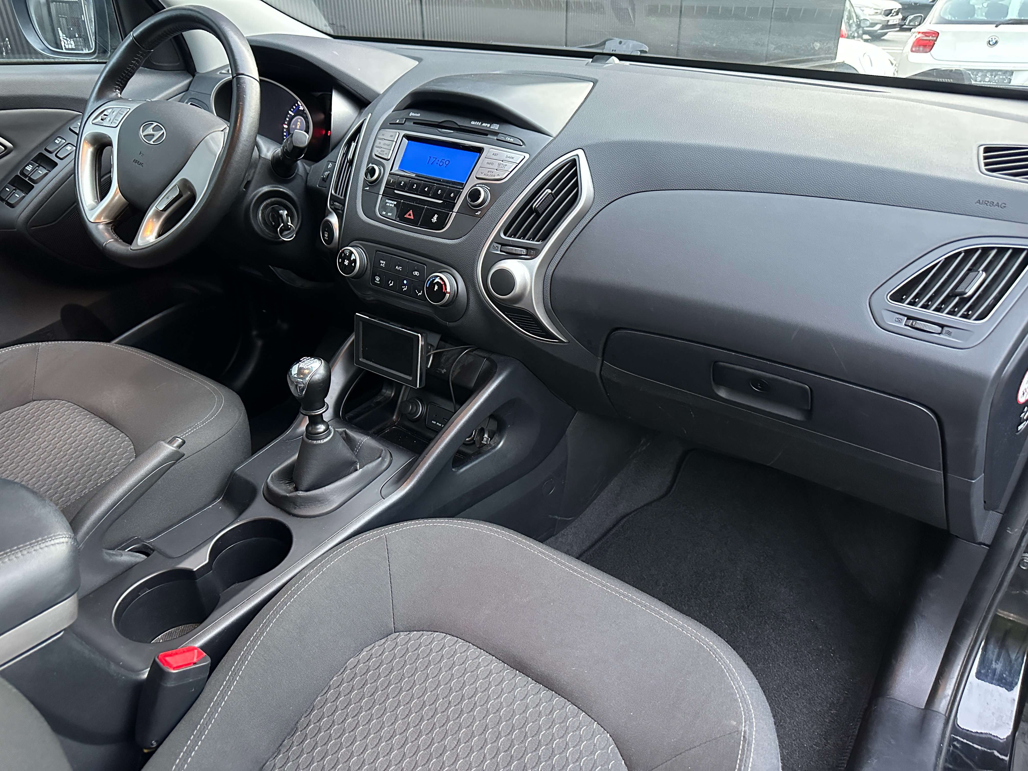 Hyundai iX35 ix35 1.6 2WD UEFA EURO 2012 Edition