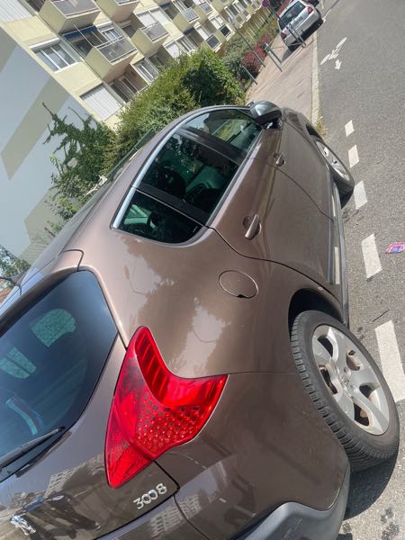 Peugeot 3008 (2) 1.6 HDI 115 STYLE