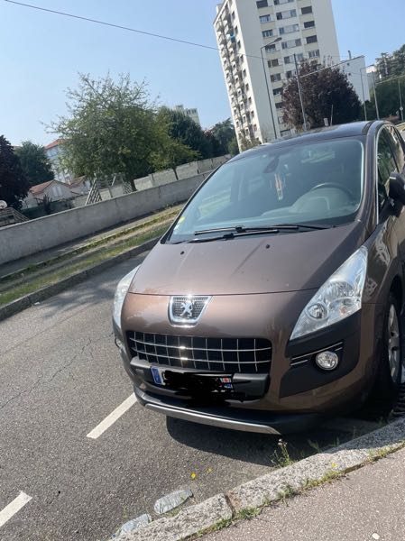 Peugeot 3008 (2) 1.6 HDI 115 STYLE