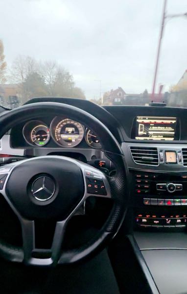 Mercedes-Benz Classe E II BREAK 220 CDI AVANTGARDE BVA 9CV