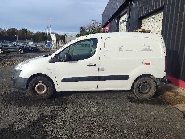 Citroen Berlingo 1.6 BlueHDi 75 CH Club M [3P] ✅ Première ma