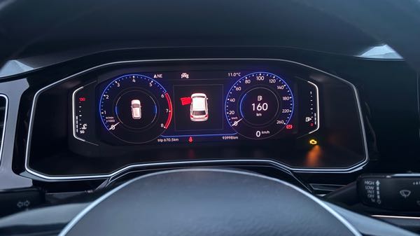 Volkswagen Polo VI 1.0 TSI 115 R-LINE