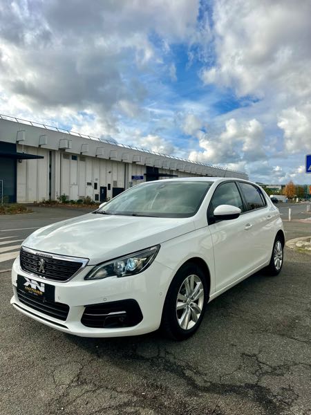 Peugeot 308 II (2) 1.5 BLUEHDI 130 ACTIVE
