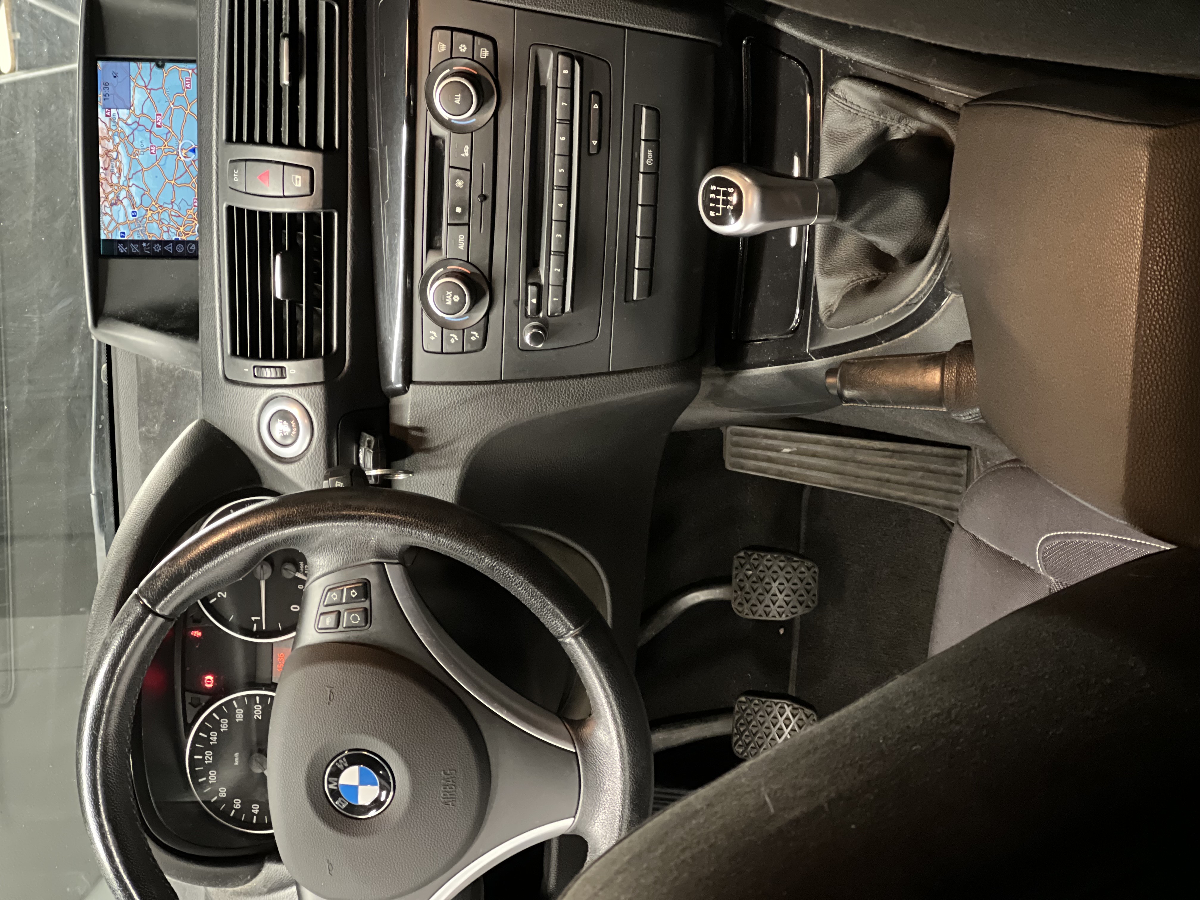 Bmw Serie 1 (E81) 2.0 116D 115 EDITION CONNECTED-DRIVE