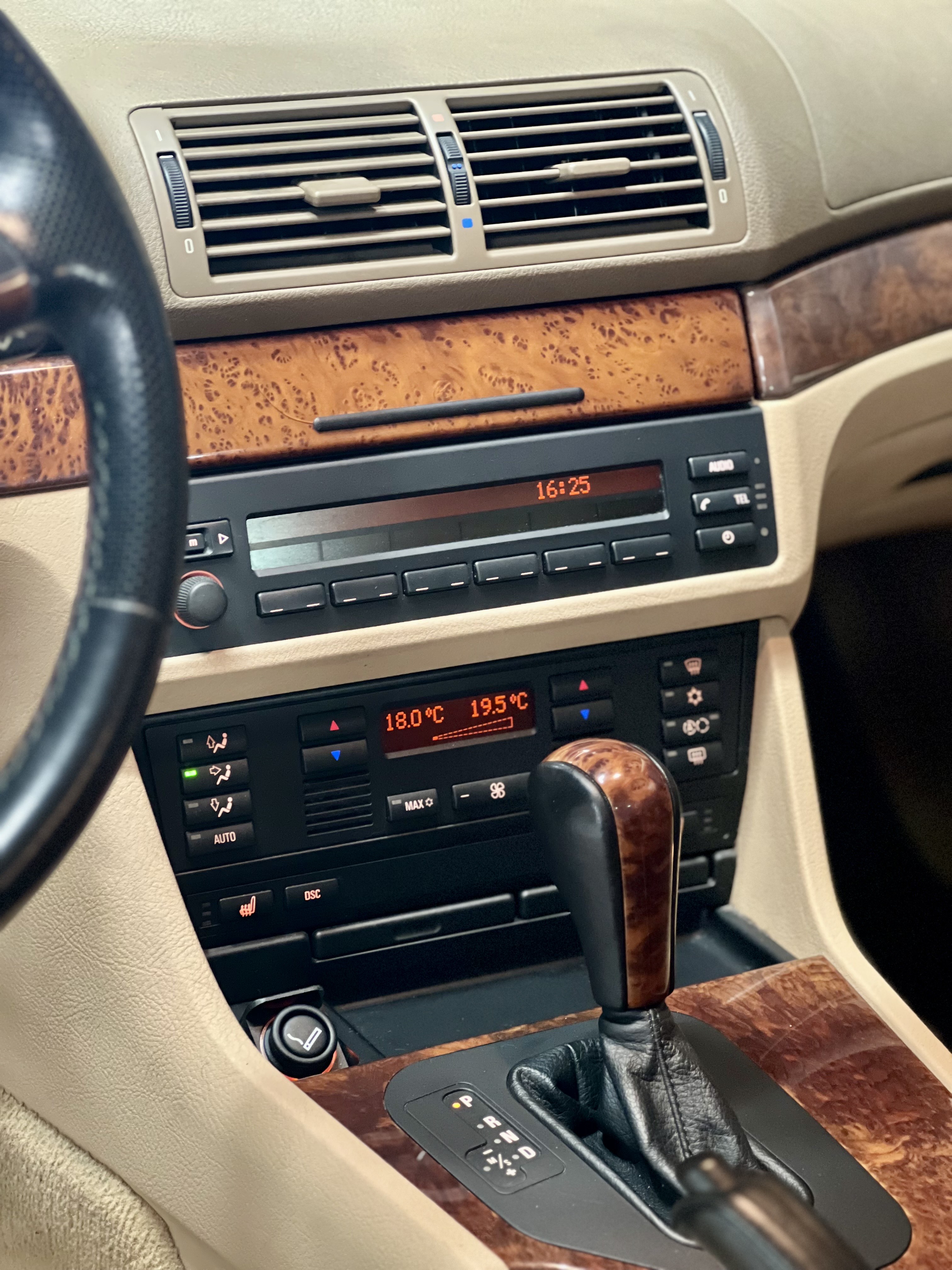 Bmw Serie 5 (E39) 525IA PREFERENCE PACK LUXE