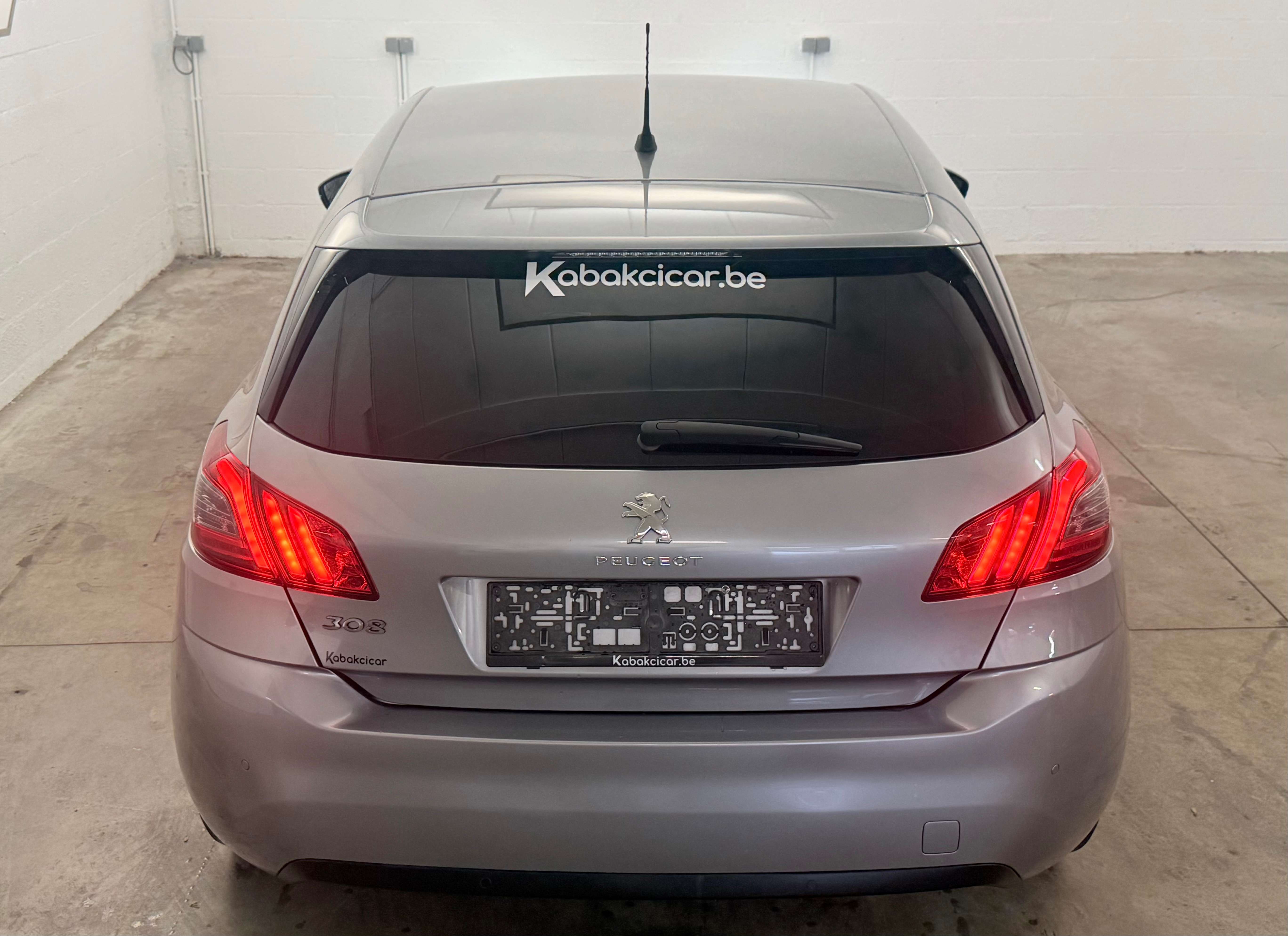 Peugeot 308 308 1.2 Allure / Navi / Caméra / Etat neuf !