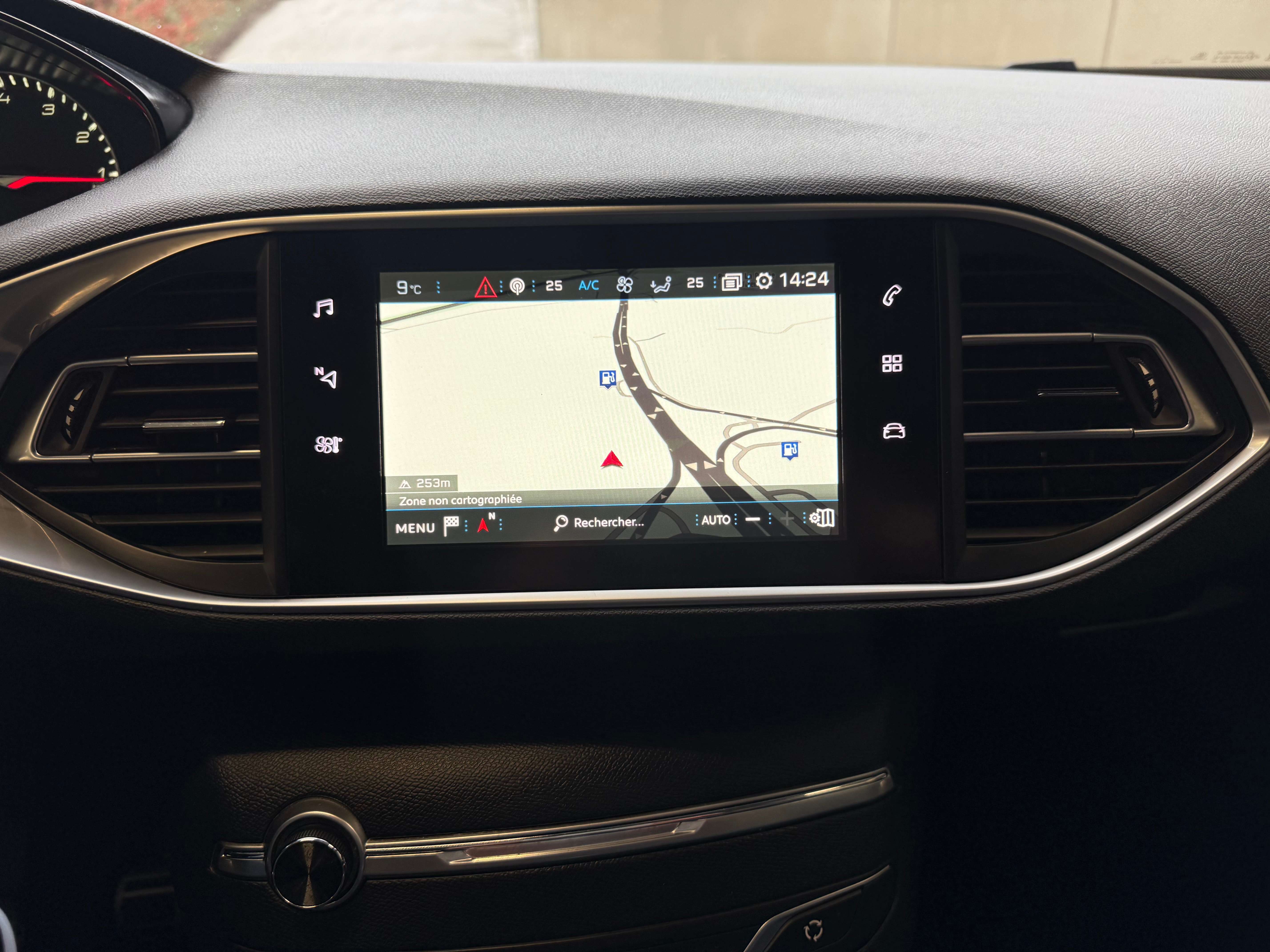 Peugeot 308 308 1.2 Allure / Navi / Caméra / Etat neuf !