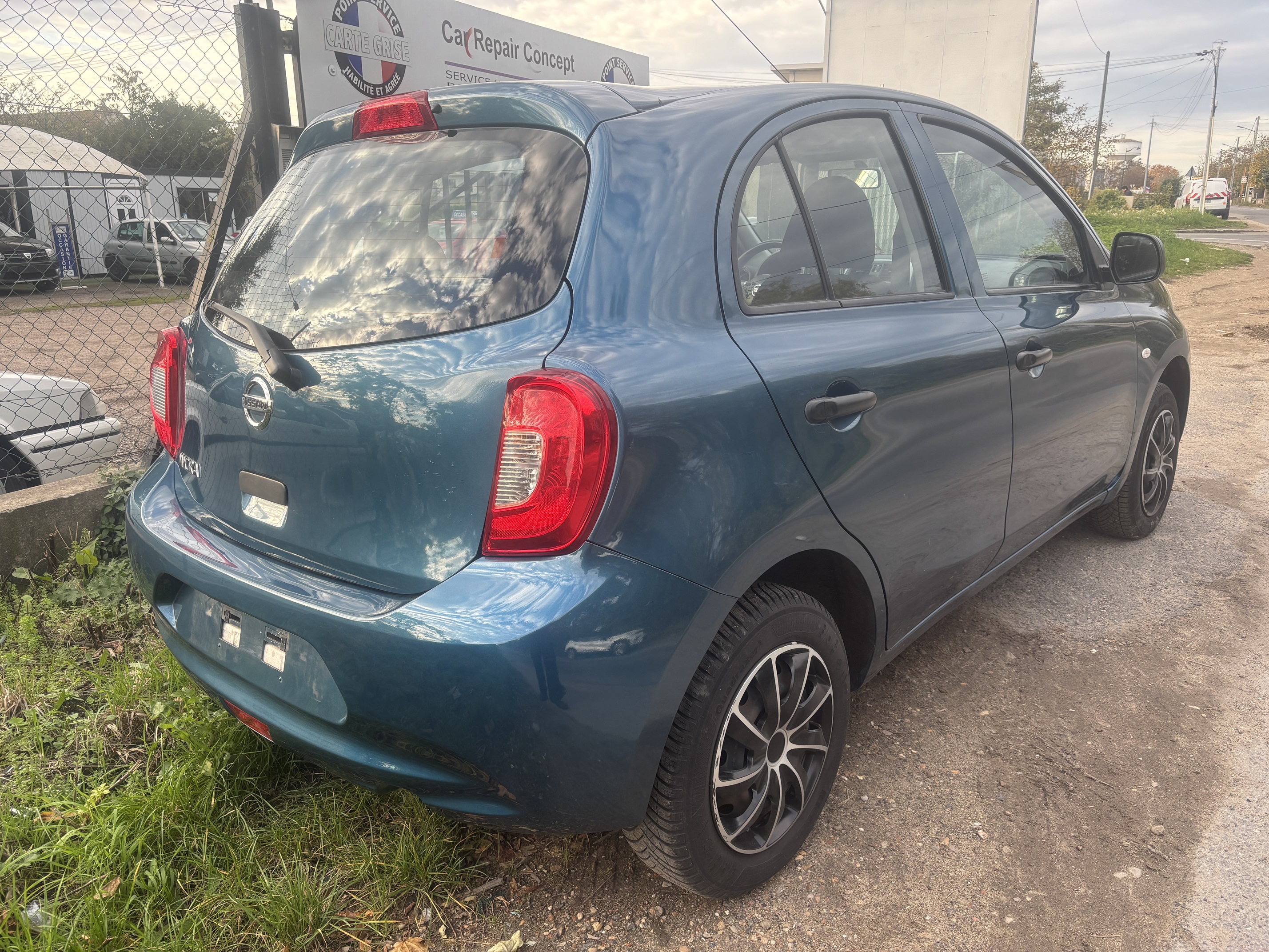Nissan Micra IV (2) 1.2 80 CONNECT EDITION