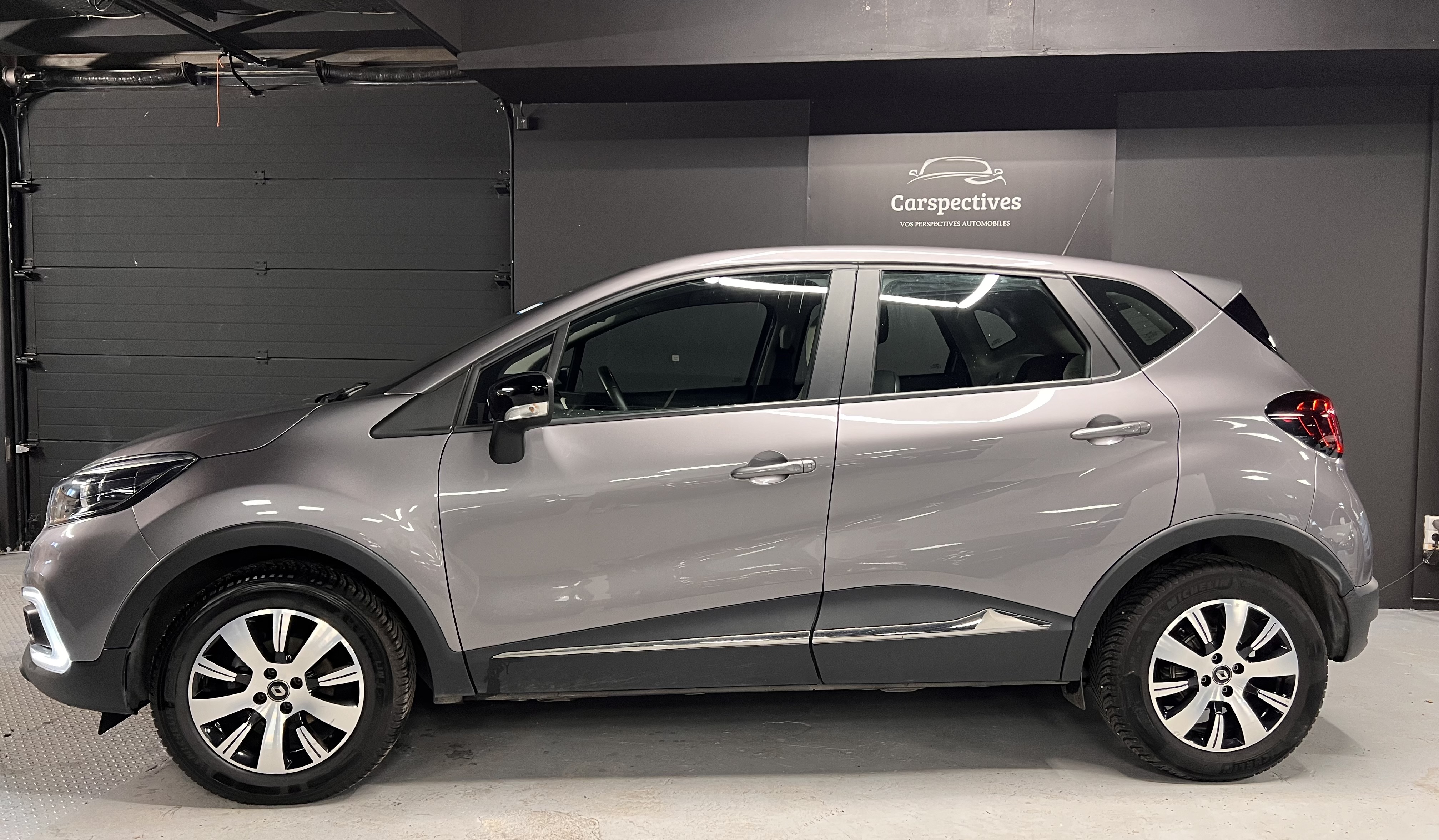 Renault Captur 0.9 TCE 90 ENERGY BUSINESS