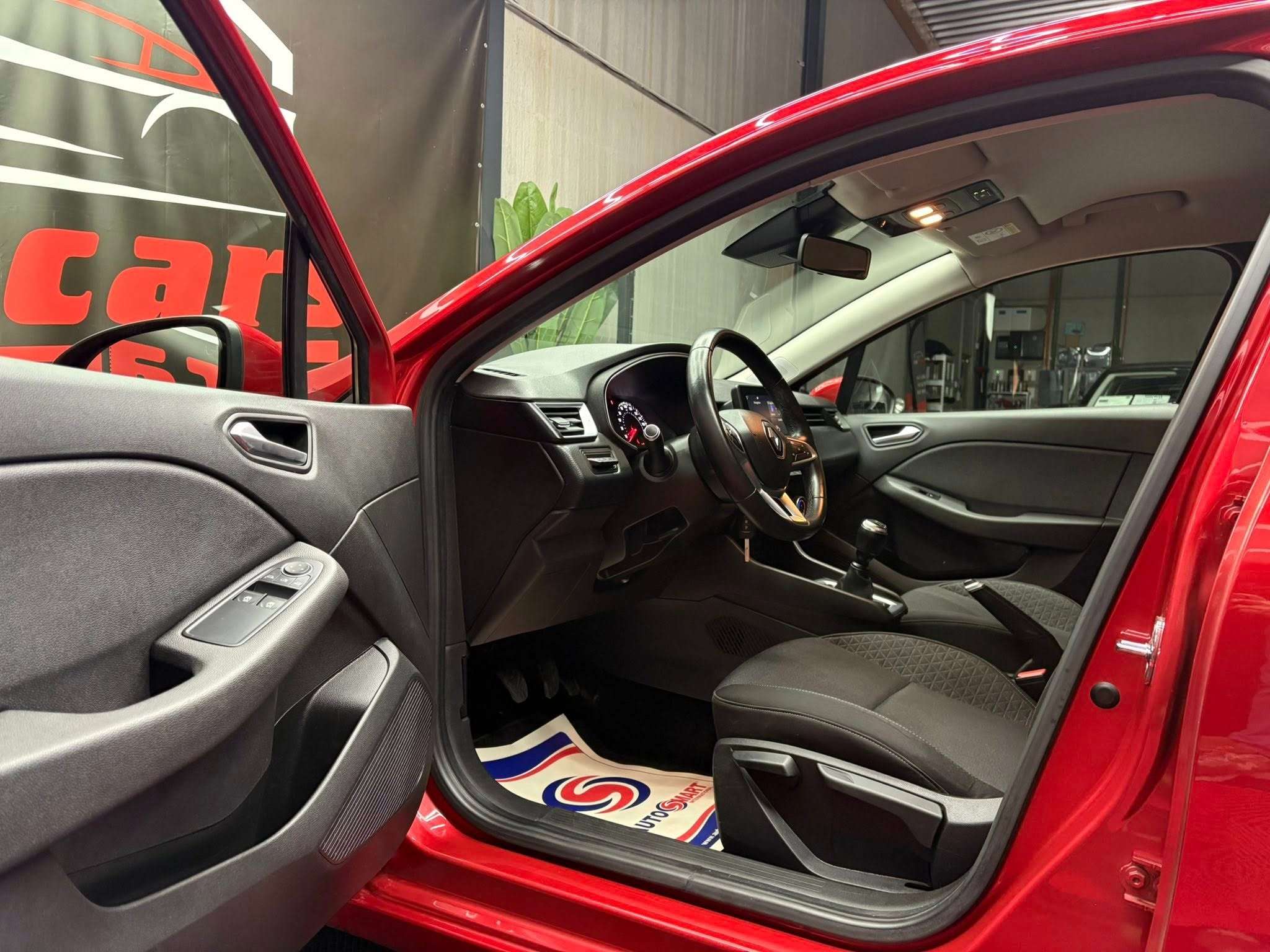 Renault Clio Clio 1.0 TCe Corporate Edition (Fleet)
