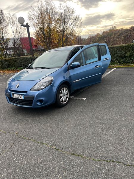 Renault Clio III (2) 1.5 DCI 70 AUTHENTIQUE 3P ECO2