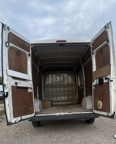 Peugeot Boxer II FOURGON TOLE PACK CD CLIM 330 L1H1 2.2 HDI FAP 110
