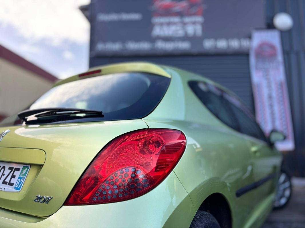 Peugeot 207 1.4 16v Sport 3p