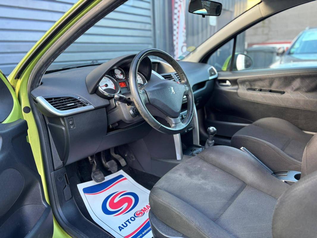 Peugeot 207 1.4 16v Sport 3p