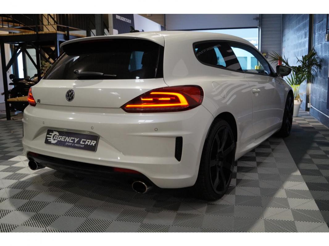 Volkswagen Scirocco 2.0 16V TSI - 280 COUPE R- Suivi constructeur Toit ouvrant