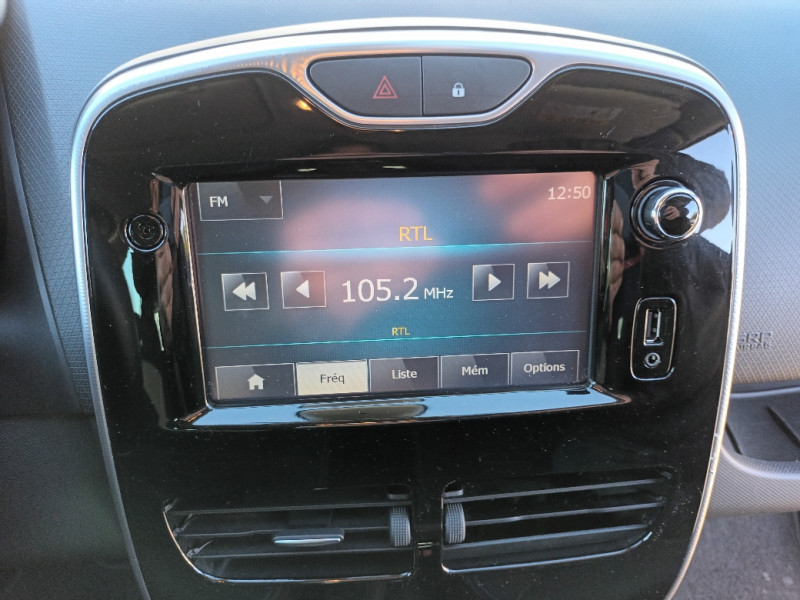 Renault CLIO IV 0.9 TCE 90CH LIMITED EURO6 2015
