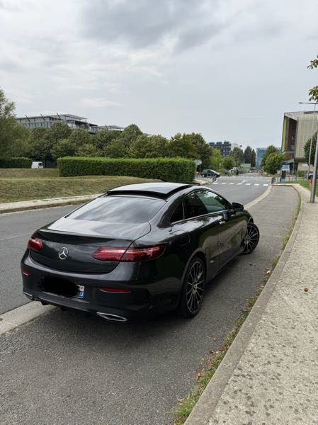 Mercedes-Benz Classe E V (2) COUPE 220 D AMG LINE 9G-TRONIC