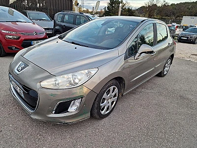 Peugeot 308 1.6 e-HDi112 FAP Business Pack 5p