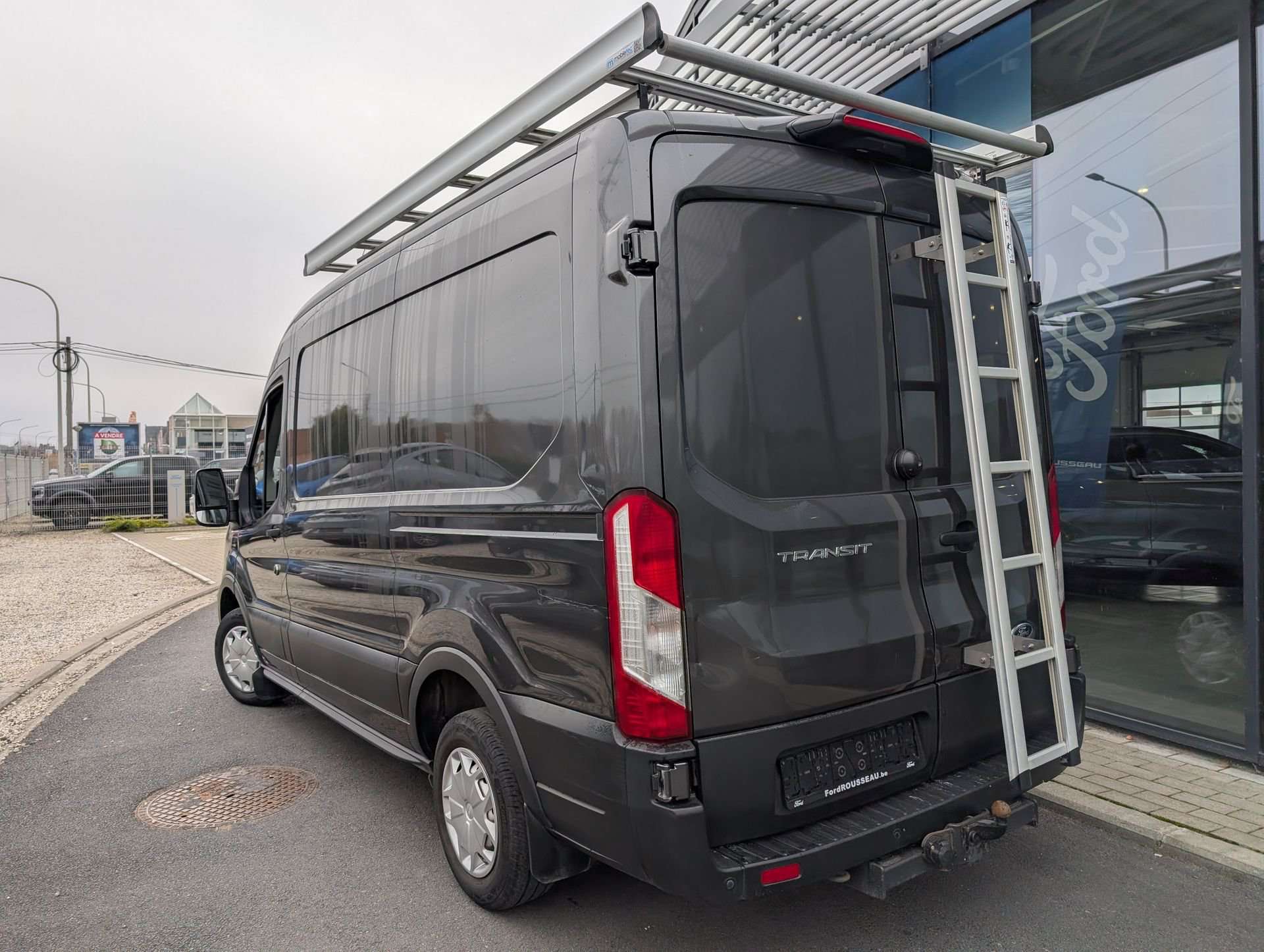 Ford Transit Trend 310M L2H2 2.0 TDCI 130cv - Galerie - Garant