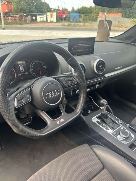 Audi A3 III (2) SPORTBACK 2.0 TFSI 190 S TRONIC 7