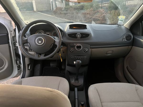 Renault Clio V 1.6 boîte auto