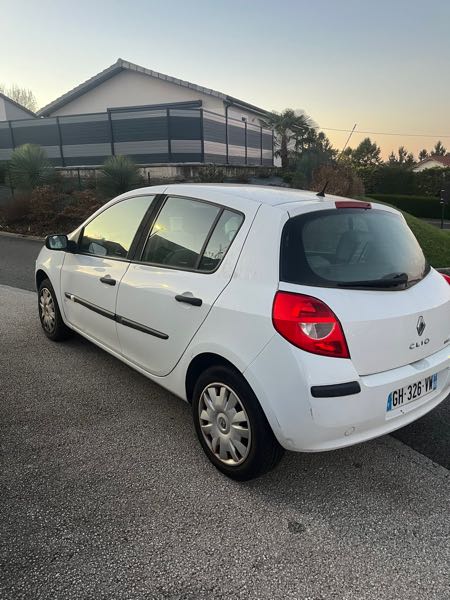 Renault Clio V 1.6 boîte auto