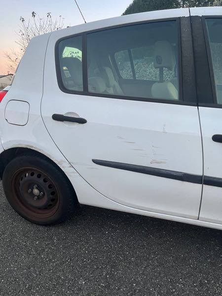 Renault Clio V 1.6 boîte auto