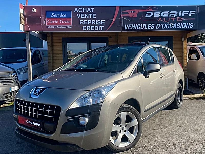 Peugeot 3008 1.6 HDi 16V 110ch FAP Premium Pack
