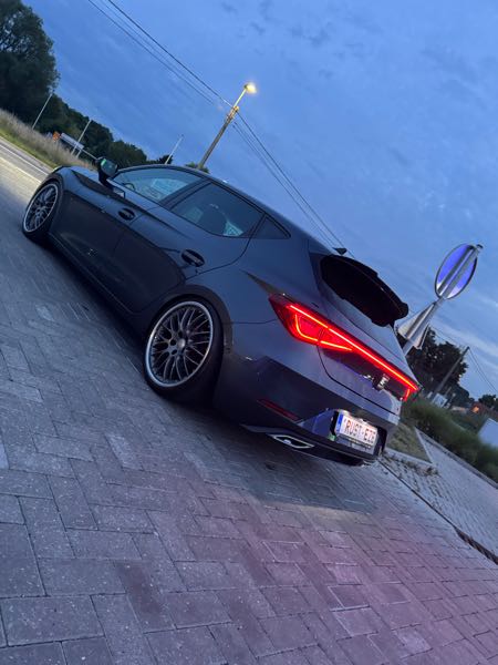Seat Leon IV 2.0 TDI 115 S&amp;S STYLE BUSINESS