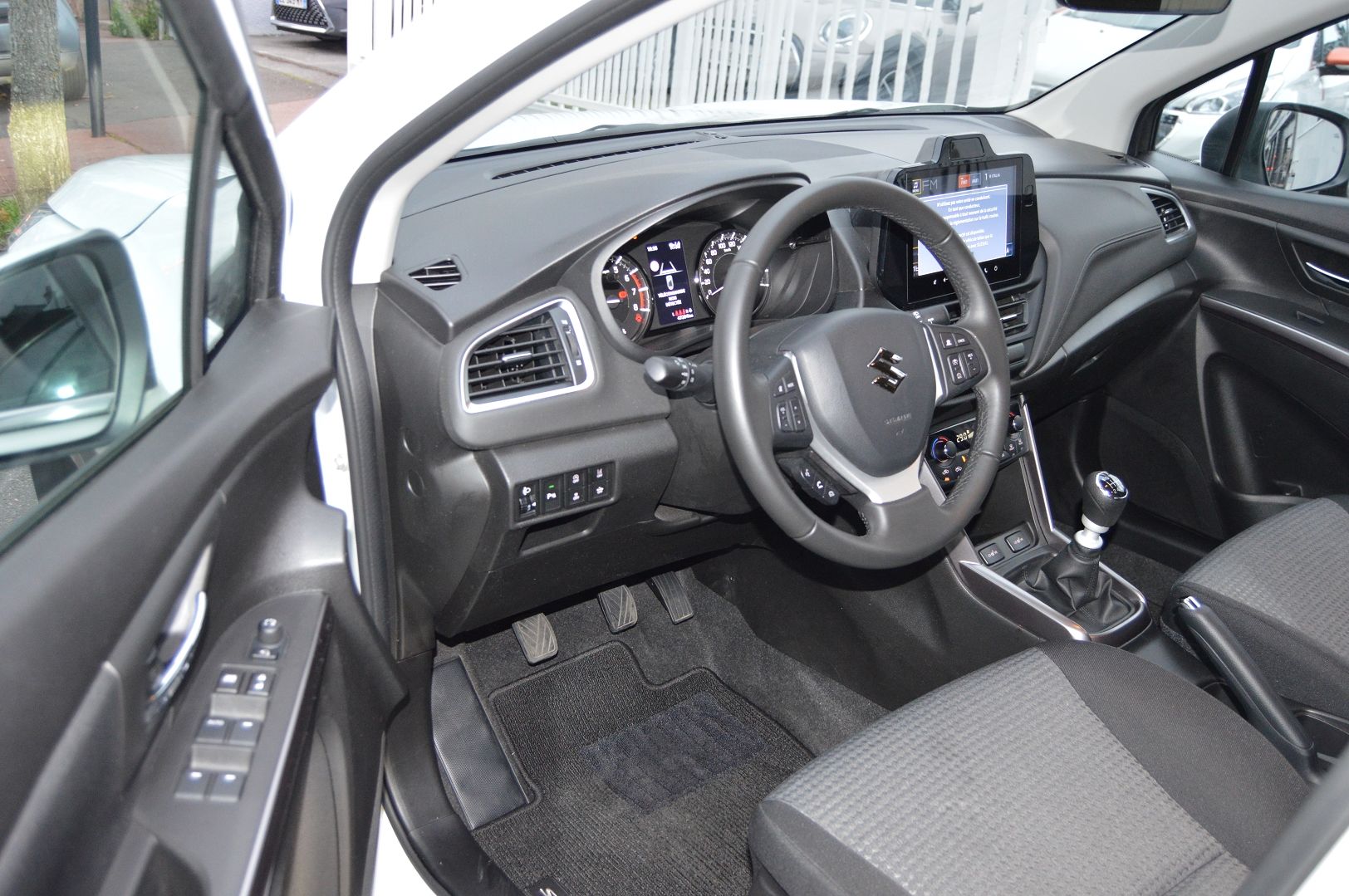 Suzuki S-CROSS 1.4 BOOSTERJET HYBRID 129CH PRIVILEGE MY24