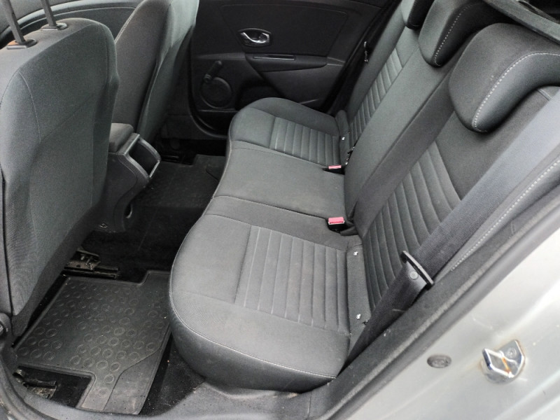 Renault MEGANE III ESTATE 1.5 DCI 110CH ENERGY LIMITED ECO² 2015