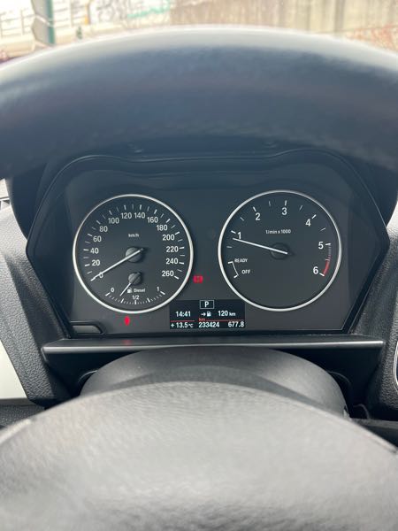 Bmw Serie 1 (F40) 116D 116 BUSINESS DESIGN DKG7