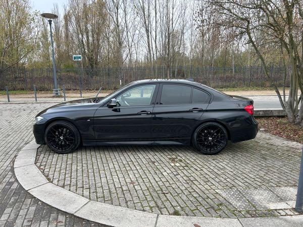 Bmw Serie 3 (F30) (2) 330I XDRIVE 252 M SPORT BVA8