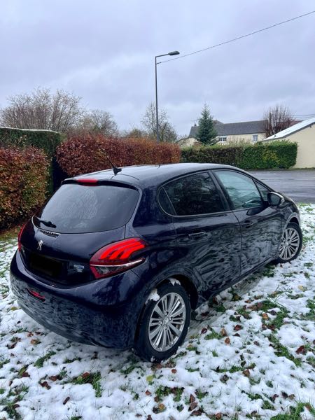 Peugeot 208 (2) 1.6 BLUEHDI 75 STYLE 5P