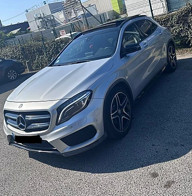Mercedes-Benz Gla 220 D FASCINATION 4MATIC 7G-DCT