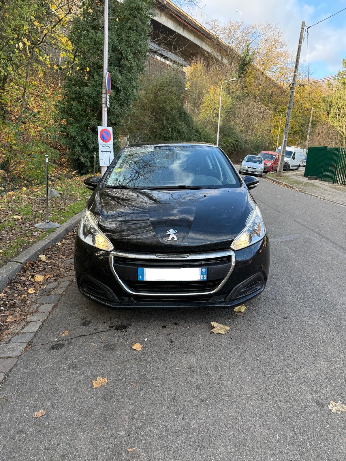 Peugeot 208 (2) 1.6 BLUEHDI 75 ACTIVE 5P