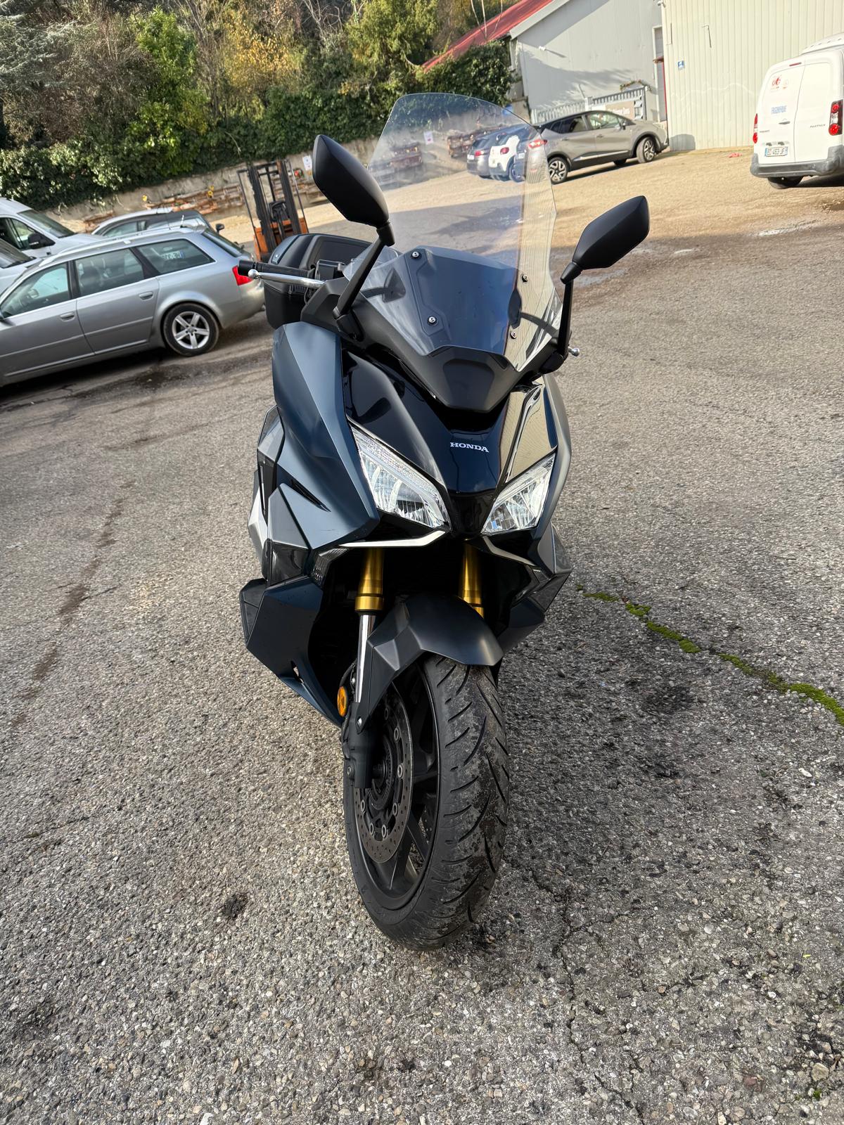 HONDA FORZA