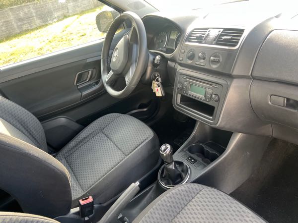 Skoda Fabia II (2) 1.6 TDI 75 CR AMBITION 2