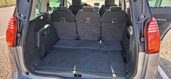 Peugeot 5008 (2) 1.6 BLUEHDI 120 STYLE EAT6 7PL