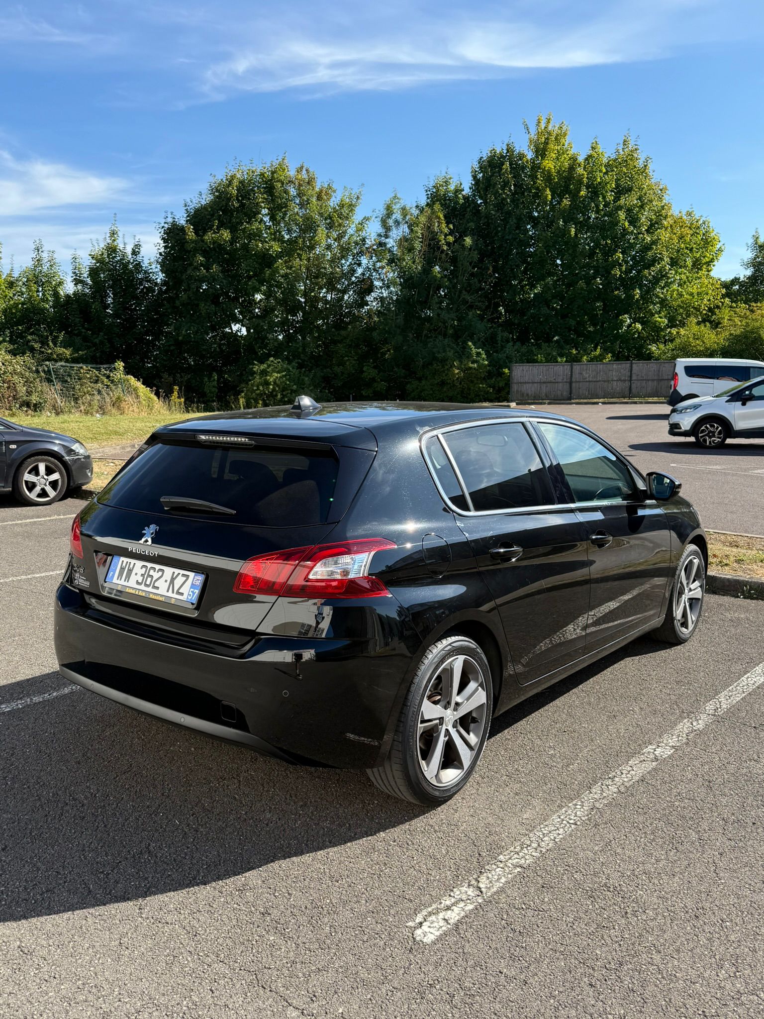 Peugeot 308 II 1.6 E-HDI 115 ALLURE