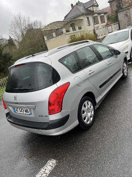 Peugeot 308 7 place