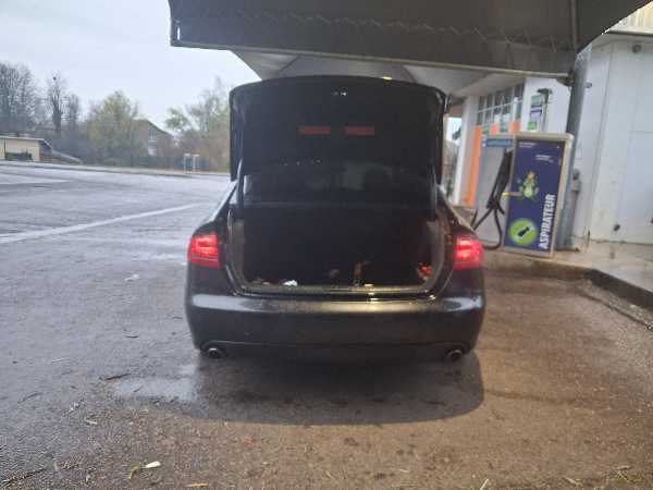 Audi A4 IV V6 3.0 TDI 240 DPF AMBITION LUXE QUATTRO TIPTRONIC