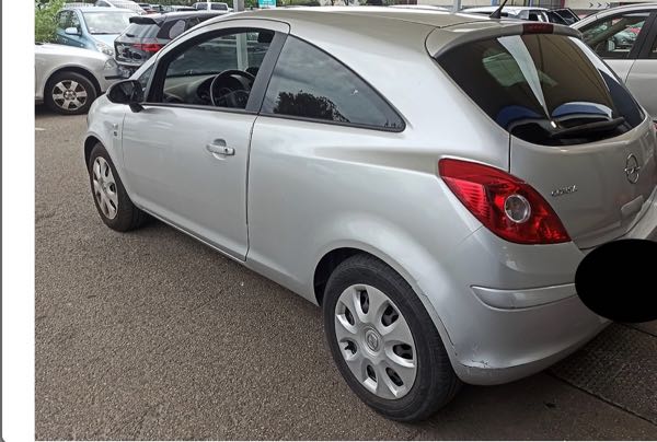 Opel Corsa IV 1.2 TWINPORT 85 111 3P