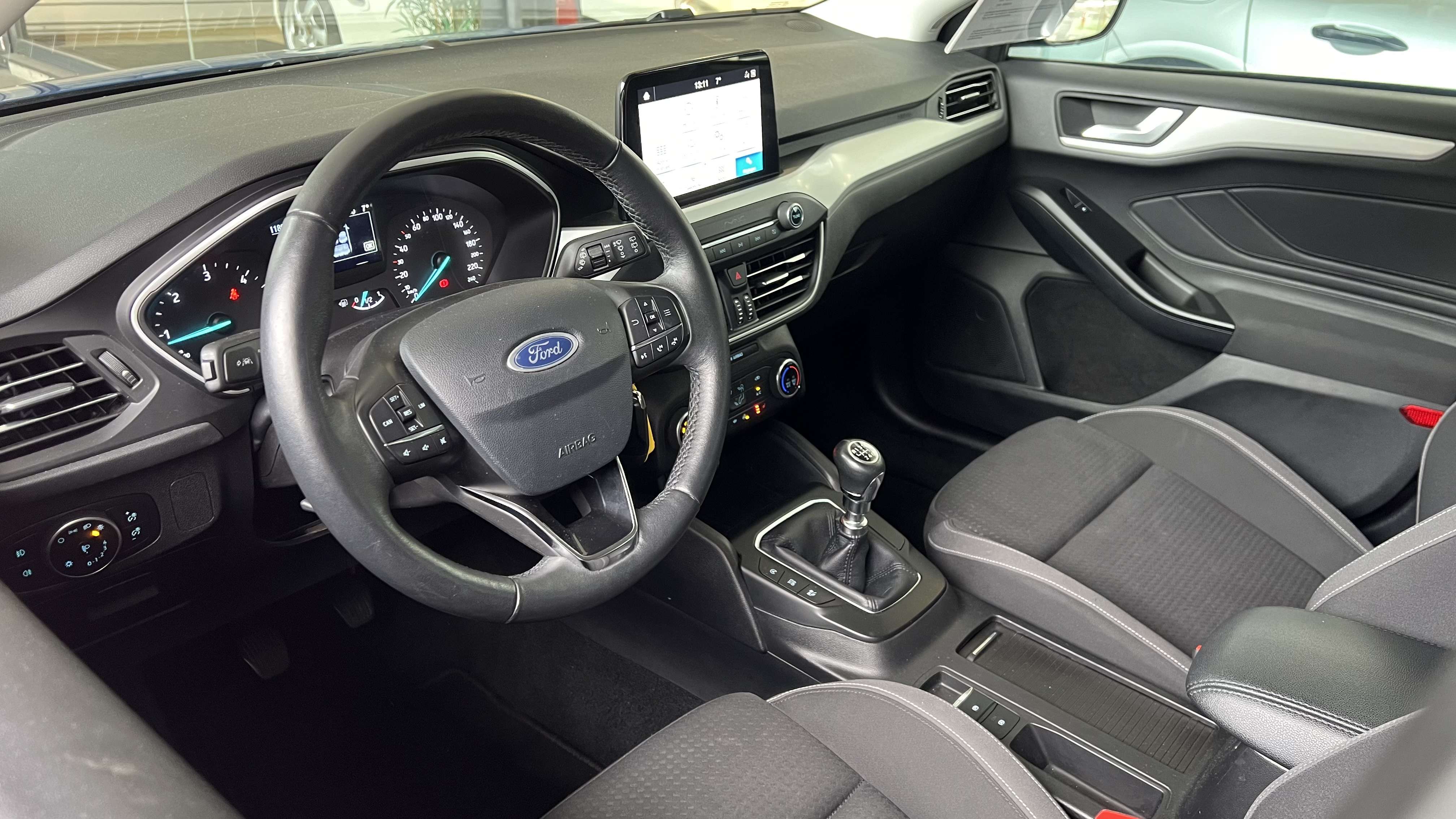 Ford Focus 1.5TDCi (EURO 6d) CAMERA-CARPLAY-PDC-WiFi-GAR 1AN