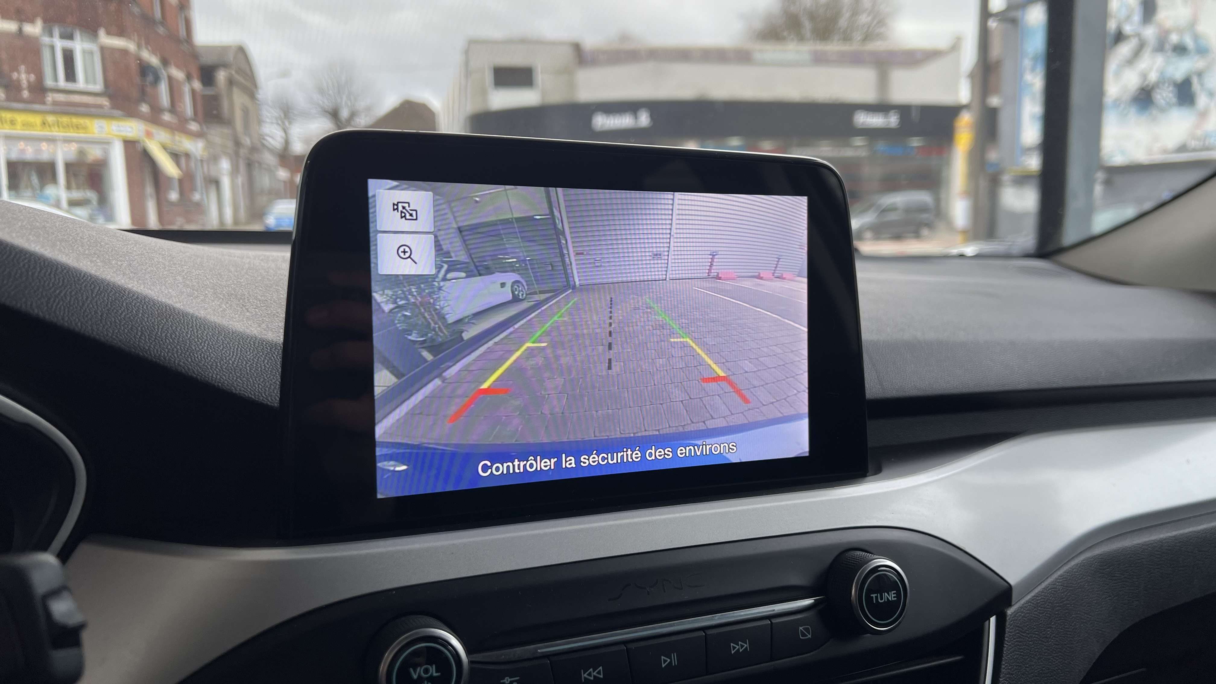 Ford Focus 1.5TDCi (EURO 6d) CAMERA-CARPLAY-PDC-WiFi-GAR 1AN